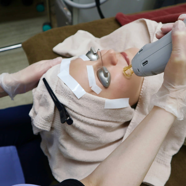 Intense Pulsed Light (90min)