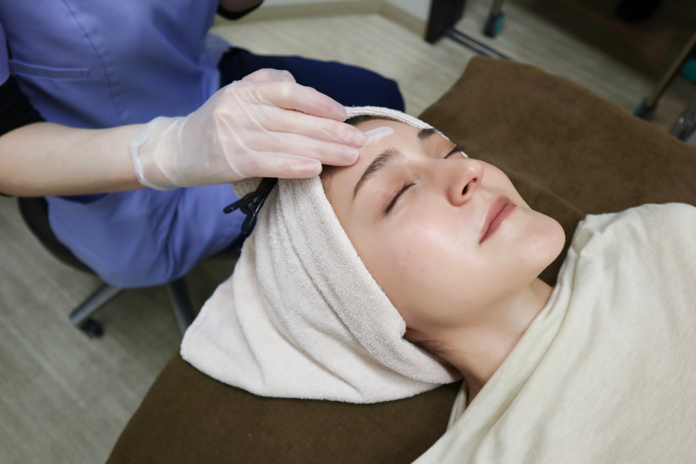 Chemical Exfoliation (90min) – Japan Prime Tour