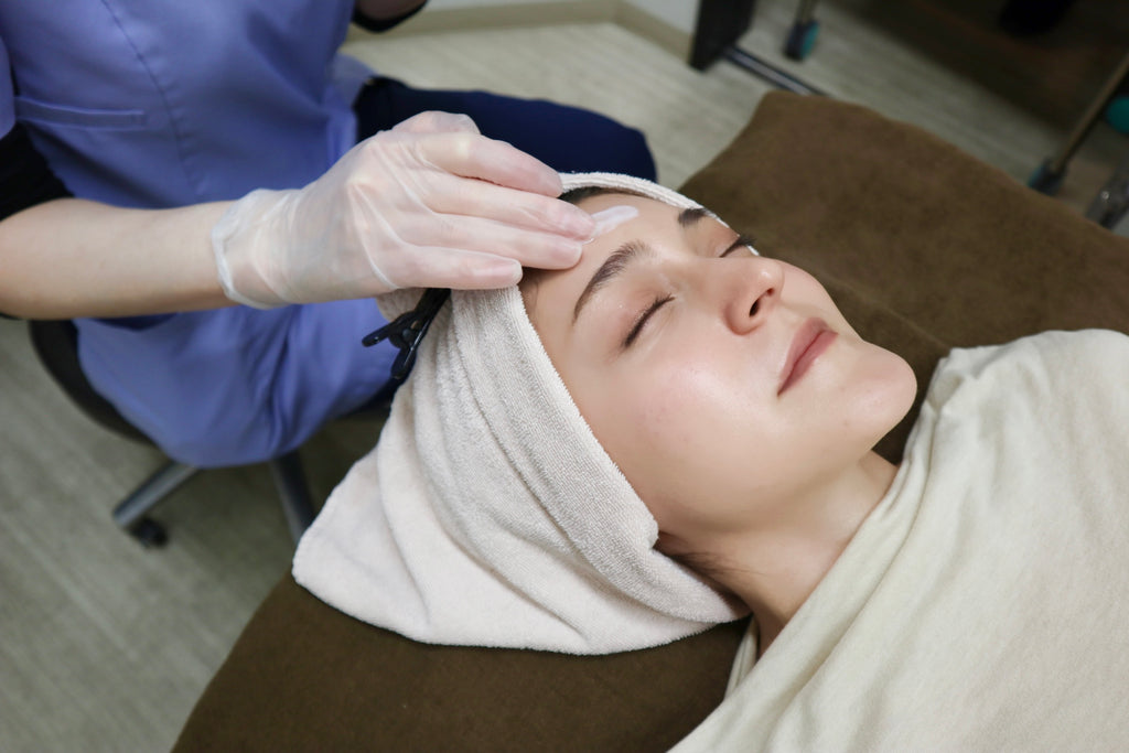 Chemical Exfoliation (90min)